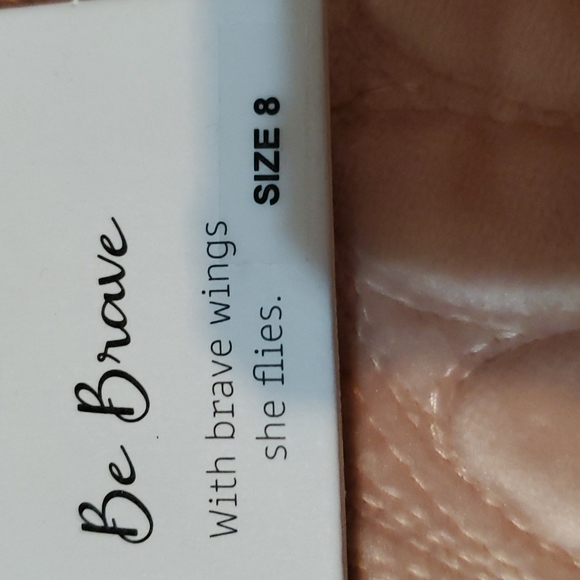 LA ROCKS BUTTERFLY 🦋 Ring - Picture 4 of 4